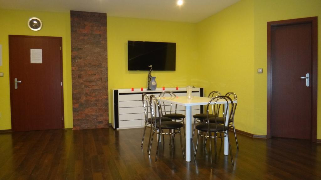 Penzión Melódia Kanianka Habitación foto