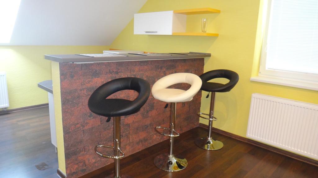 Penzión Melódia Kanianka Habitación foto