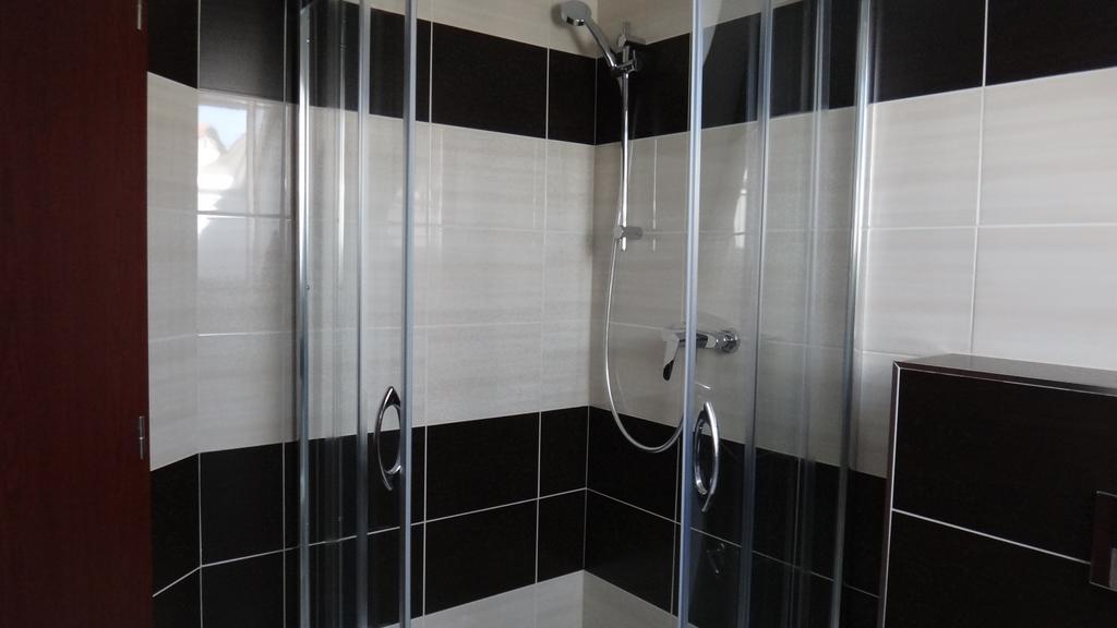 Penzión Melódia Kanianka Habitación foto